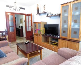 Living room of Apartment for sale in Badajoz Capital  with Air Conditioner and Balcony