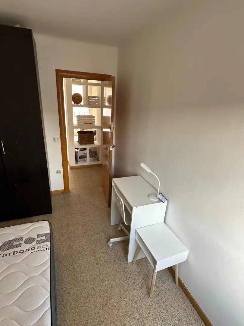 Habitación de Piso en venta en Girona con Terraza, Amueblado y Horno