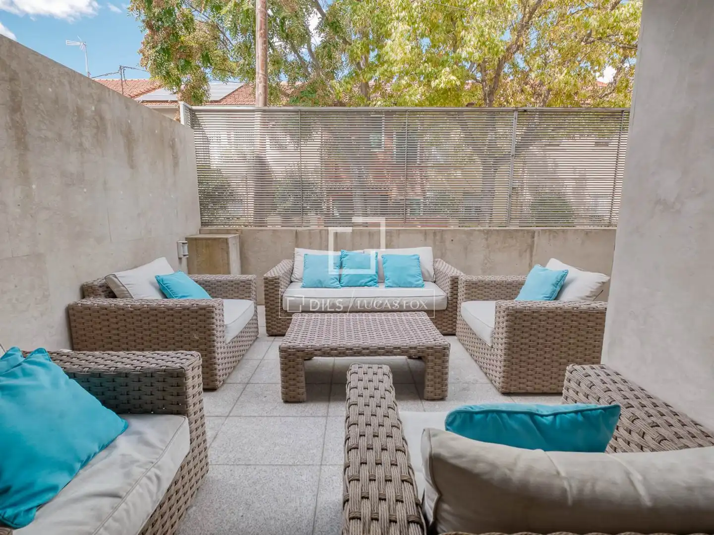 Terrassa de Casa o xalet en venda en Madrid amb Aire condicionat, Calefacció i Jardí privat
