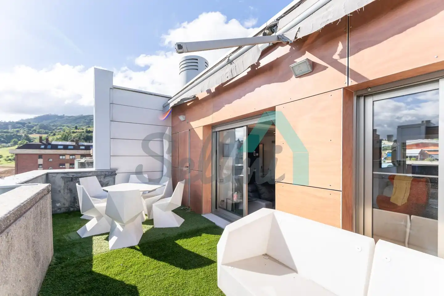 Terrasse von Maisonette zum Verkauf in Oviedo  mit Heizung, Terrasse und Abstellraum