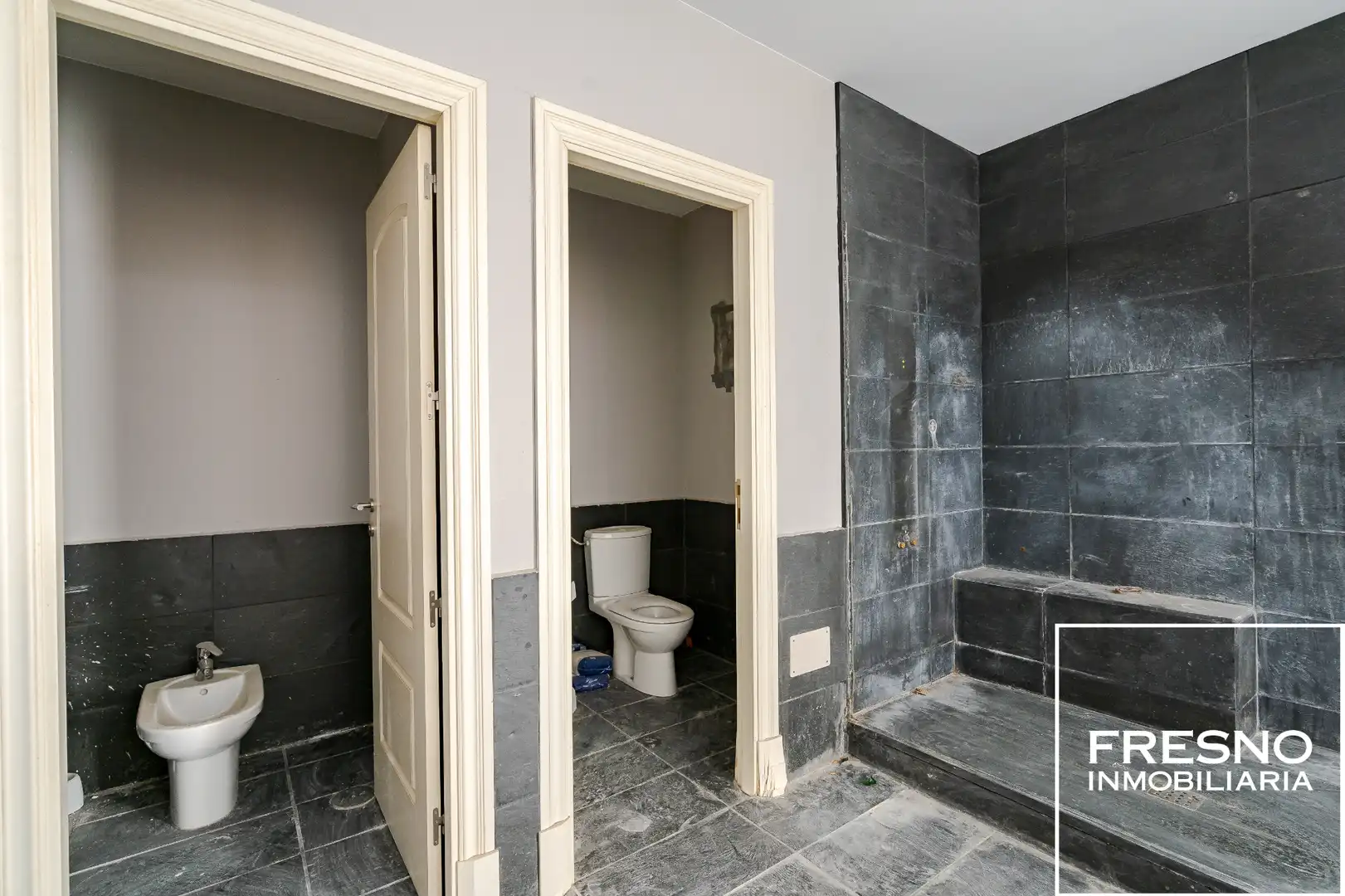 Baño de Casa o chalet en venta en Cobeña con Calefacción, Jardín privado y Trastero