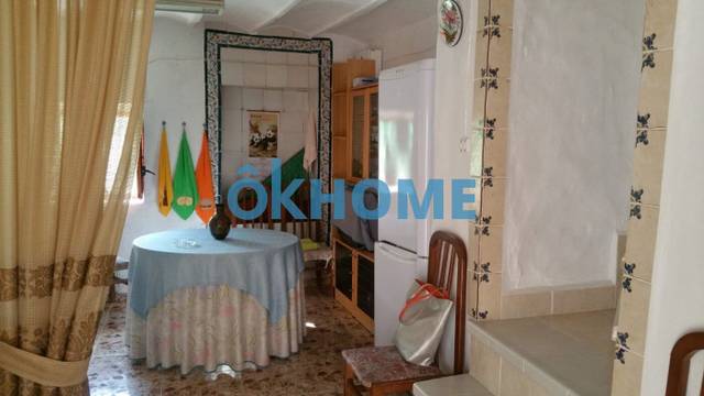 Casa-chalet en Venta en Calle PORTAL VELL en Eslida