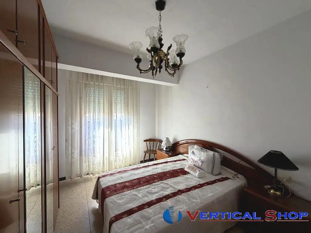 Bedroom of Flat for rent in Caudete