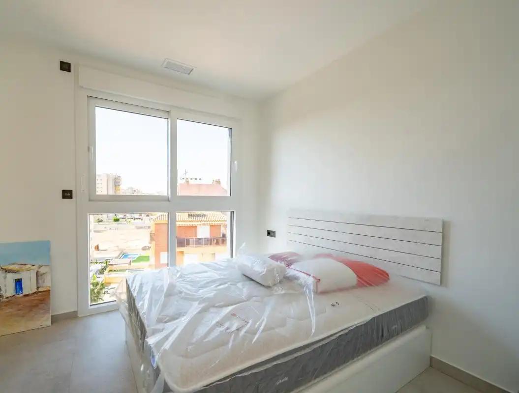 Habitación de Piso en venta en Guardamar del Segura con Aire acondicionado, Calefacción y Piscina