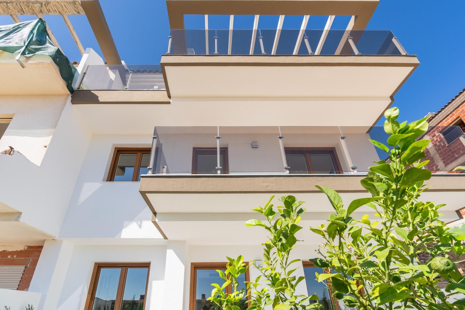 Exterior view of House or chalet for sale in Benidorm  with Air Conditioner, Heating and Private garden