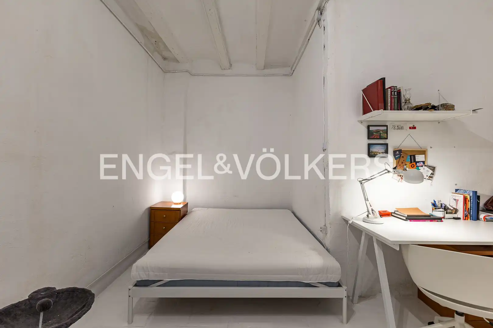Habitación de Piso en venta en Barcelona con Calefacción y Balcón