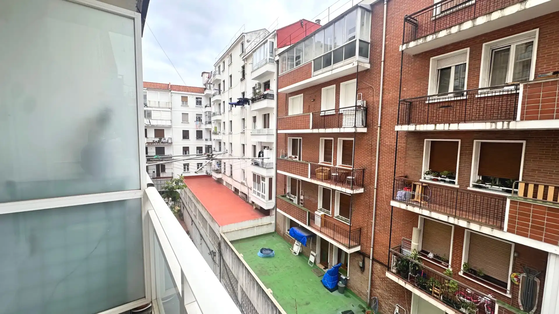Terrassa de Pis en venda en Bilbao  amb Calefacció, Parquet i Terrassa