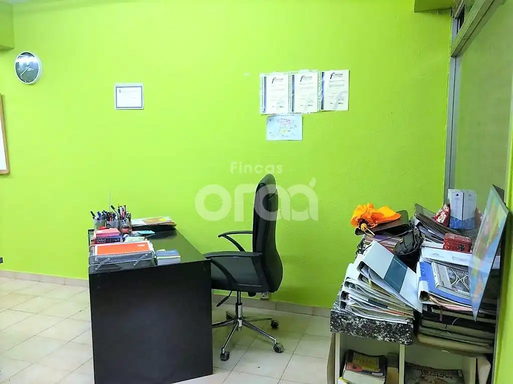 Local comercial en venta en Kabiezes, imagen 2