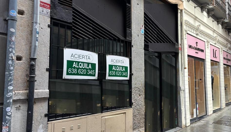 Photo 1 of Premises to rent in Calle Calle del Arco de las Cucharas, Centro - Sagrario, Granada