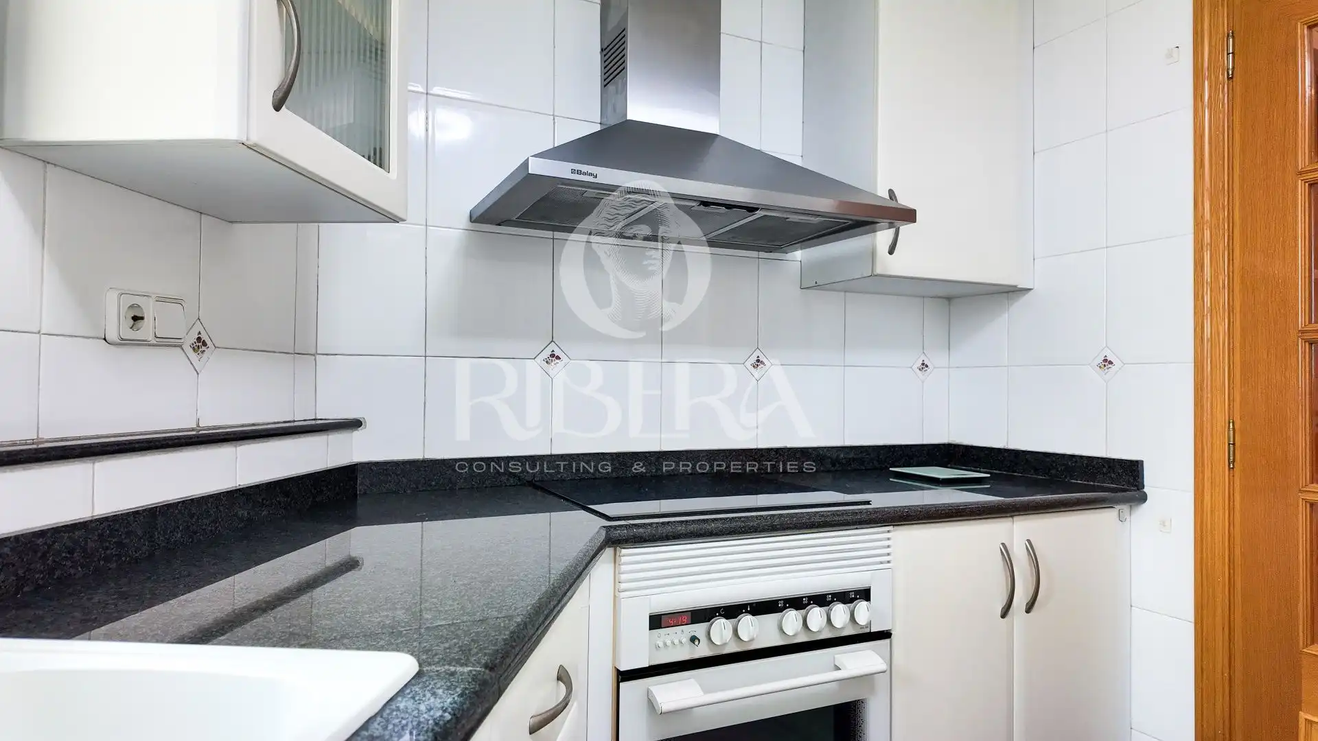 Küche von Wohnung zur Miete in Camins al Grau