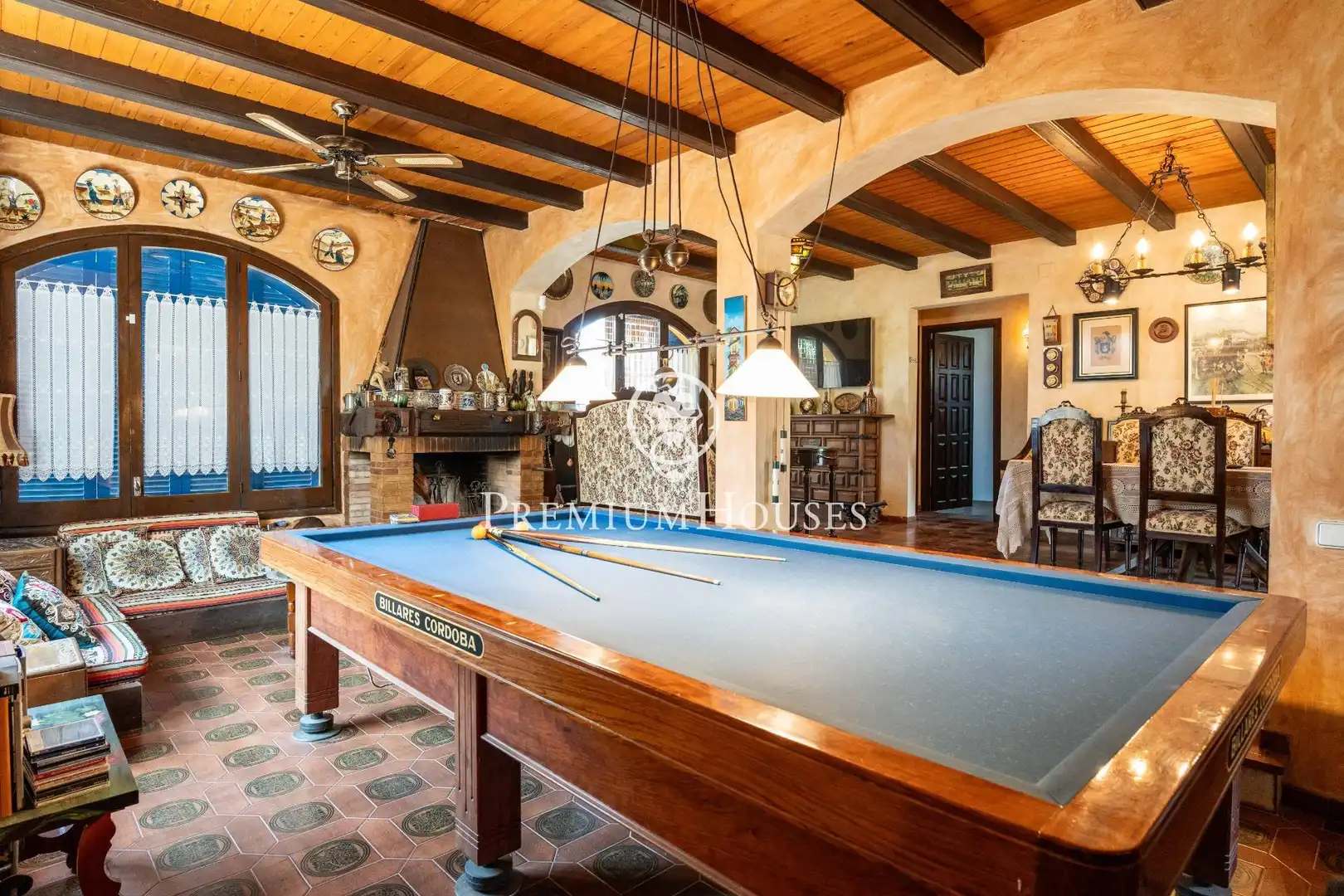 Houses for sale in La Secuita  with Private garden, Terrace and Storage room