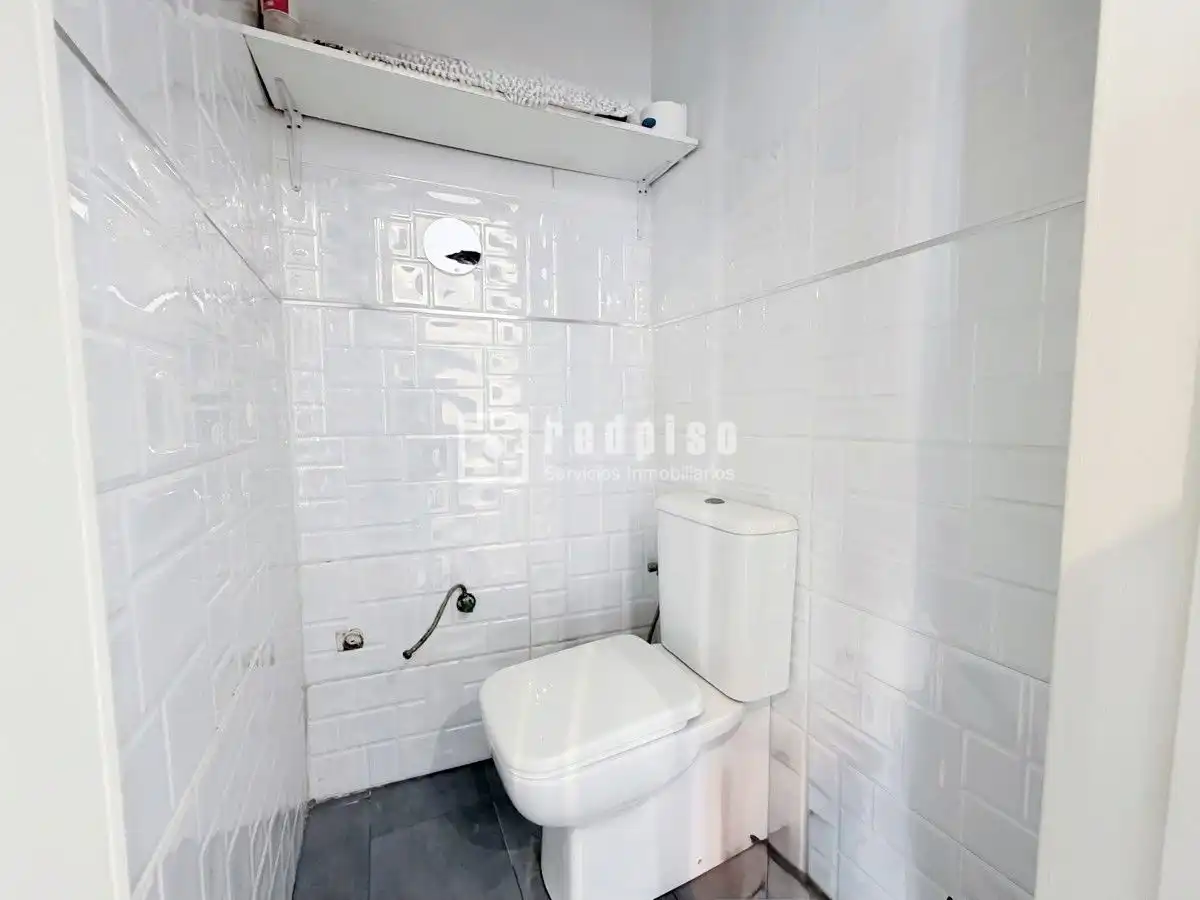 Bany de Casa o xalet de lloguer en Málaga amb Aire condicionat i Terrassa