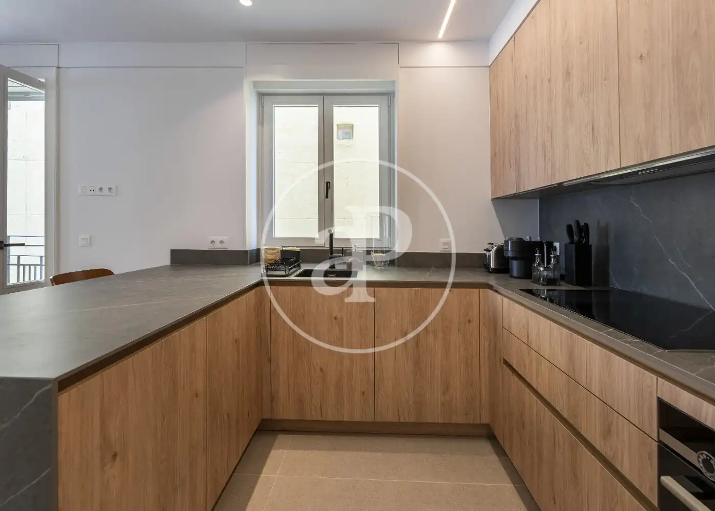 Wohnung zur Miete in C. de Padilla, Lista