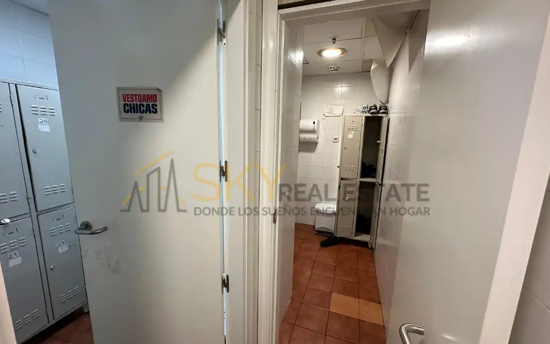 Local comercial en venta en Avenida del Mar Mediterráneo 83, imagen 26