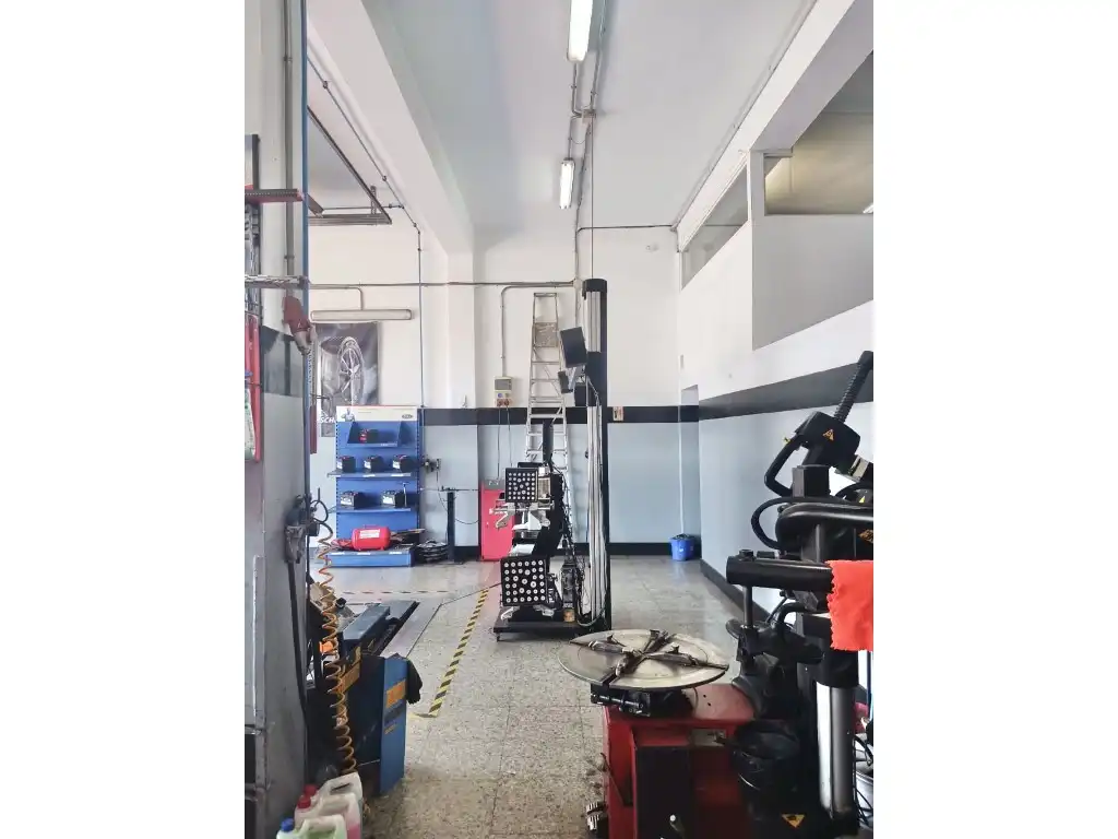 Local comercial en venta en Avenida Claudio Delgado Diaz, imagen 8