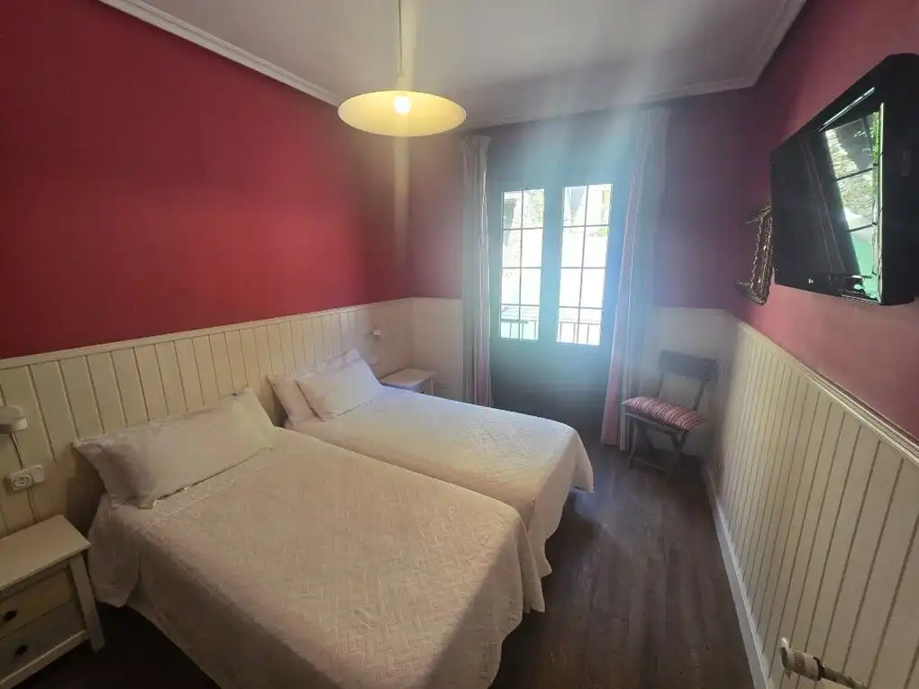 Bedroom of Flat for rent in Donostia - San Sebastián   with Heating and Balcony