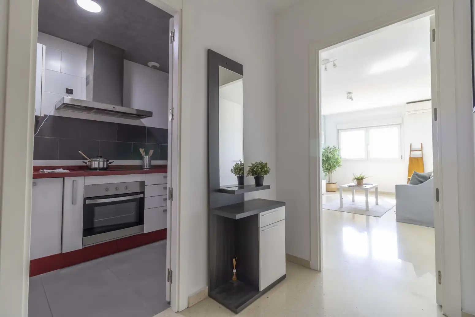 Wohnung zum Verkauf in Sevilla mit Klimaanlage und Abstellraum