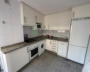 Cuina de Apartament de lloguer en Badajoz Capital amb Aire condicionat i Calefacció