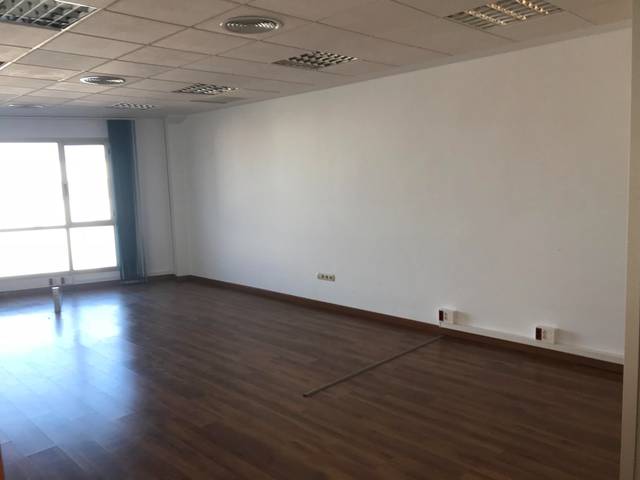 Oficina en Alquiler en Sector Sur