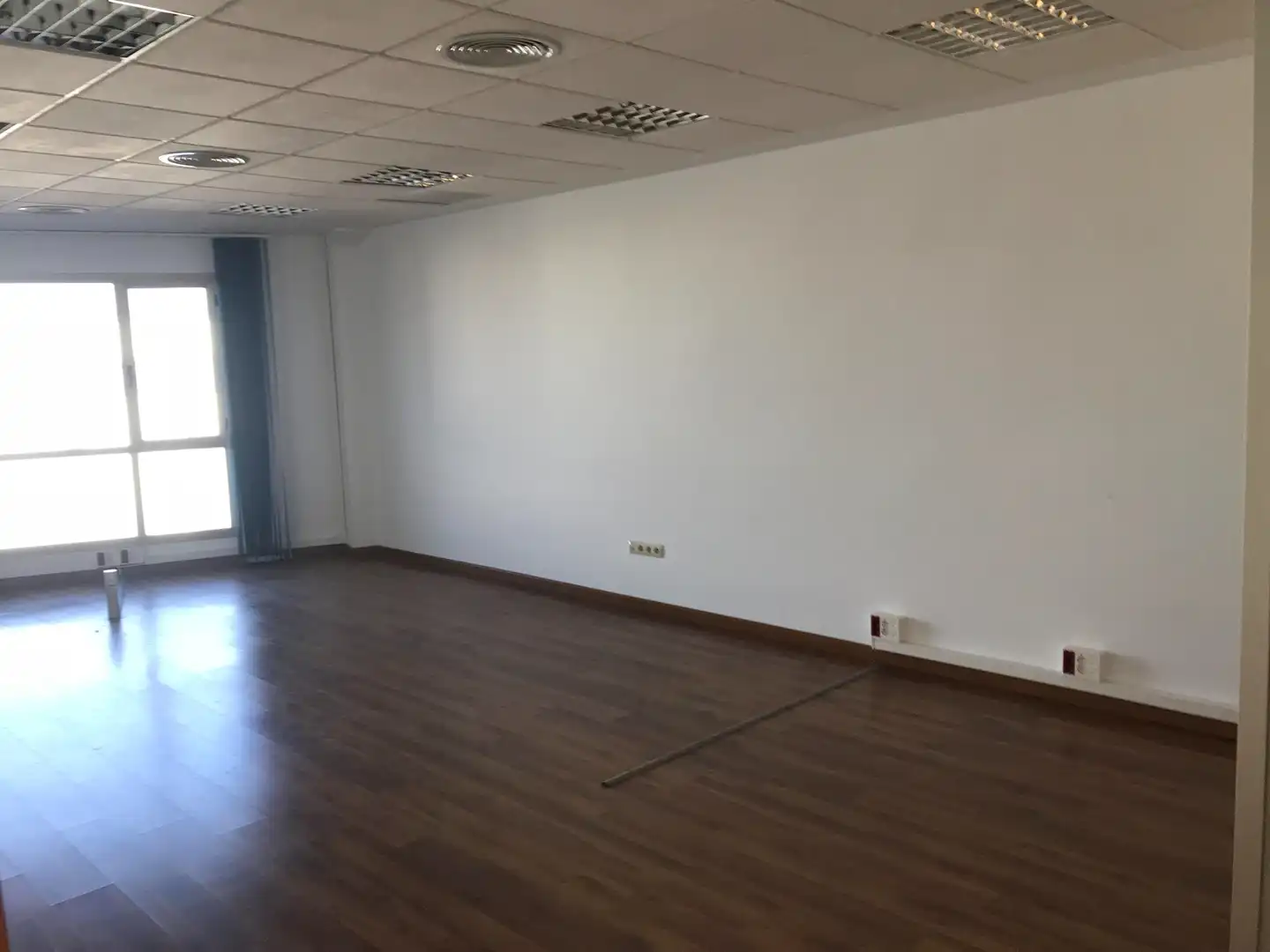 Ufficio con ascensore in affitto a Sur