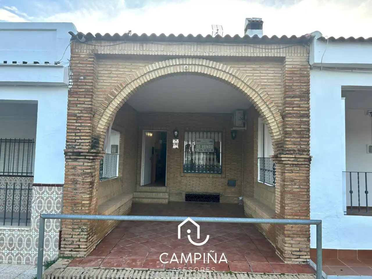 House for sale in Calle virgen de la cinta