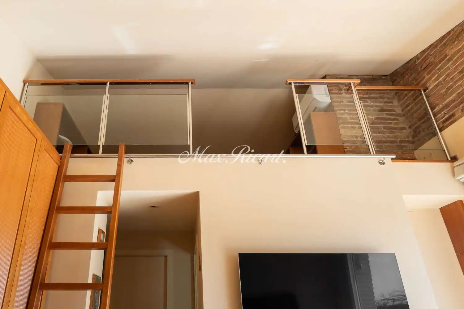 Balcony of Houses for rent in Barcelona  with Air Conditioner, Heating and Terrace