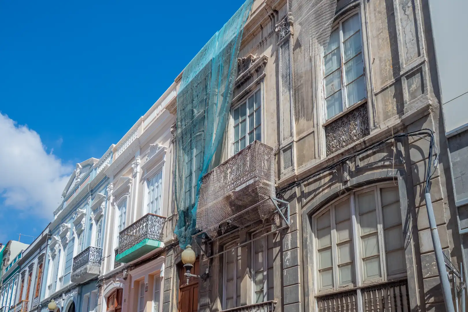 Vista exterior de Casa o xalet en venda en Las Palmas de Gran Canaria amb Traster i Balcó