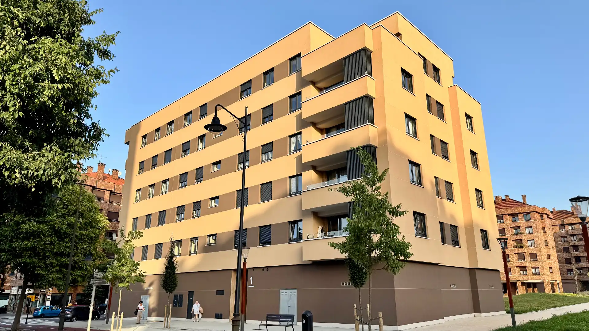 Vista exterior de Piso en venta en Gijón  con Calefacción, Parquet y Terraza