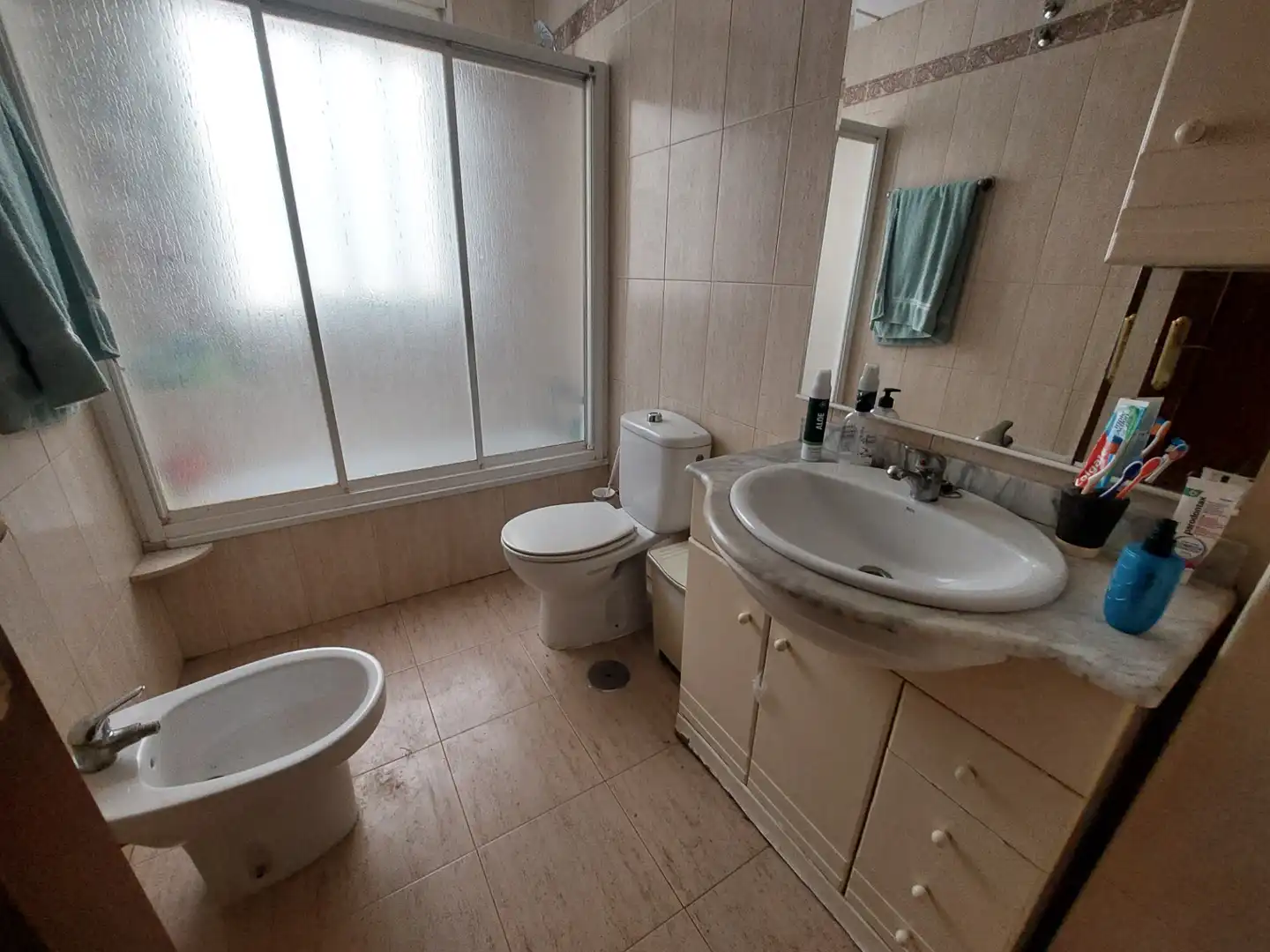 Baño de Piso en venta en Priego de Córdoba con Terraza y Balcón
