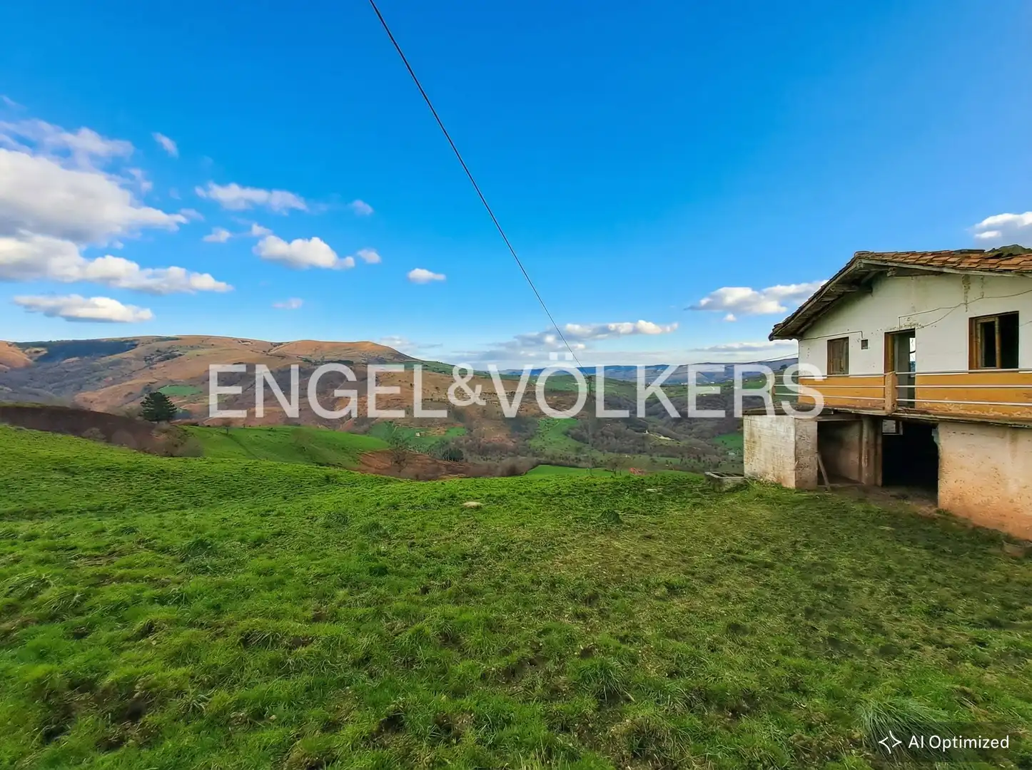 Finca rústica en venta en Saro con Calefacción