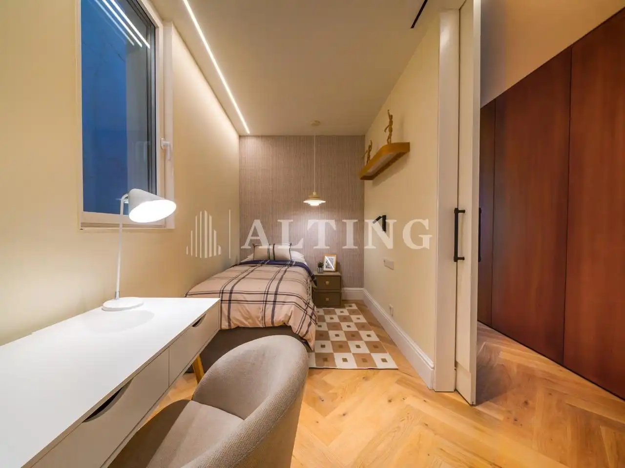 Habitación de Piso en venta en Barcelona con Aire acondicionado, Calefacción y Jardín privado