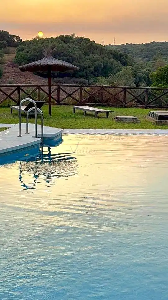 Piscina de Àtic en venda en Sotogrande amb Aire condicionat, Terrassa i Traster