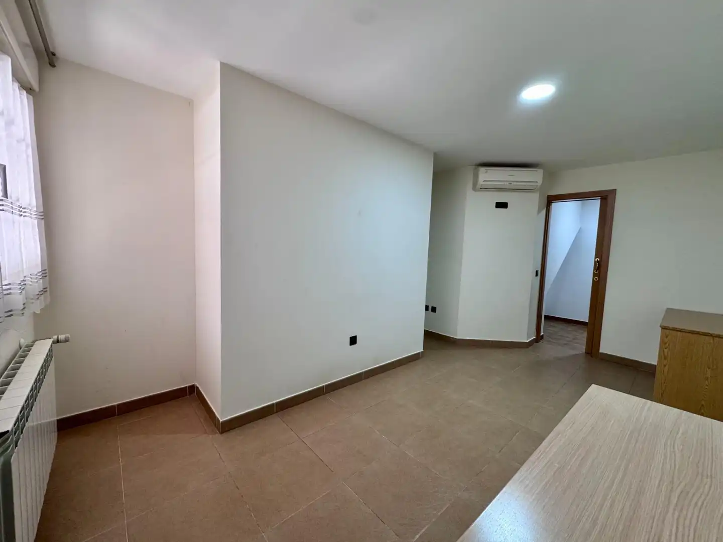 Casa adosada en venta en Villanueva de la Cañada con Parquet