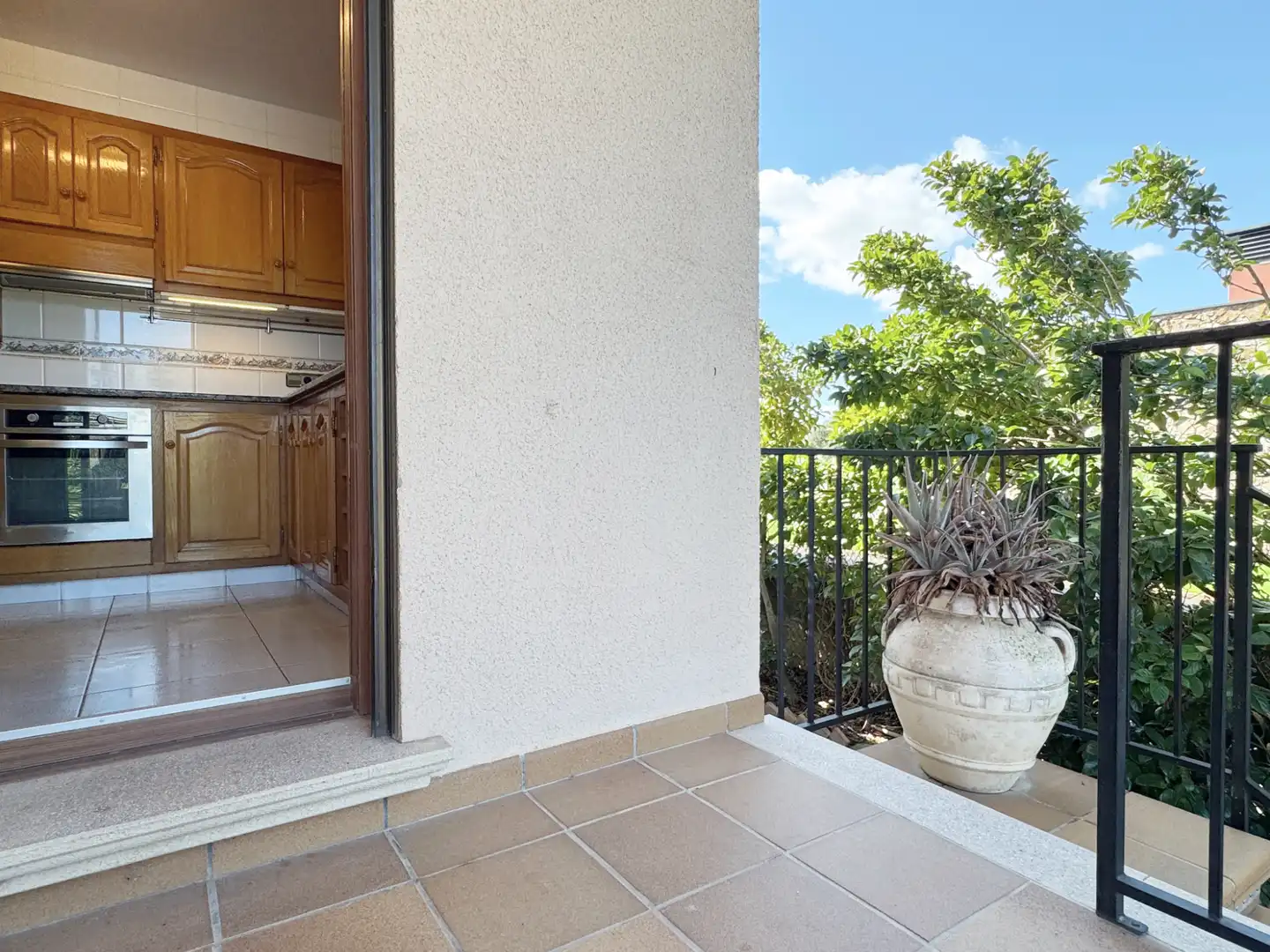 Balcony of Houses for sale in Viladamat  with Air Conditioner, Heating and Private garden