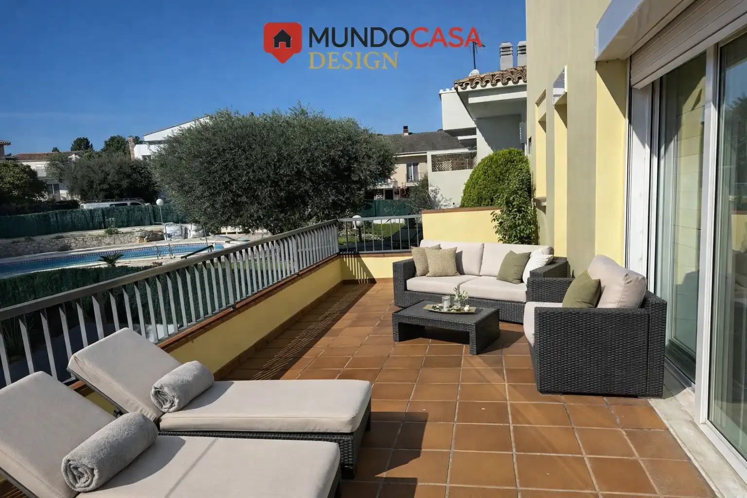 Terrasse von Haus oder Chalet zum Verkauf in Quart mit Klimaanlage, Heizung und Privatgarten