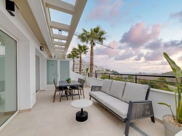 Apartment with pool for sale in Xeresa