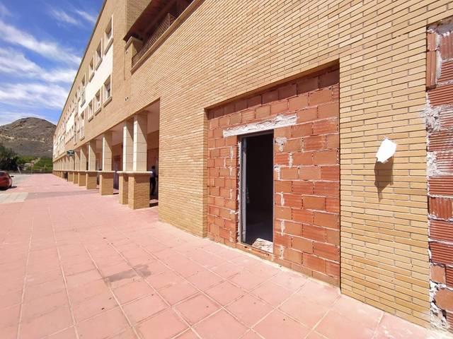Local comercial en Venta en Santomera