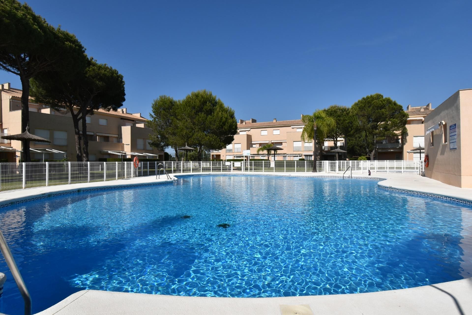 Piscina de Apartament en venda en Chiclana de la Frontera amb Jardí privat, Terrassa i Balcó