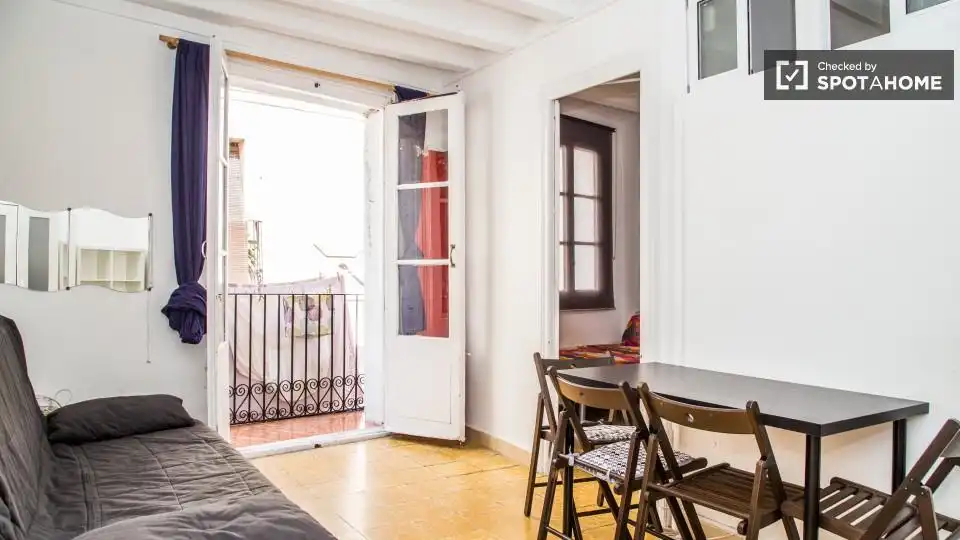 Room in Barcelona, Barcelona