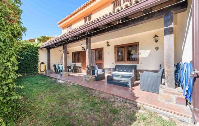Casa-chalet en Venta en Calle del Pilar en Matarrubia