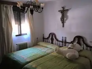 Bedroom of Detached homes for sale in Llanos del Caudillo  with Heating, Private garden and Terrace