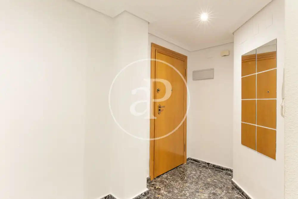 Piso de alquiler en Valencia con Aire acondicionado, Calefacción y Terraza