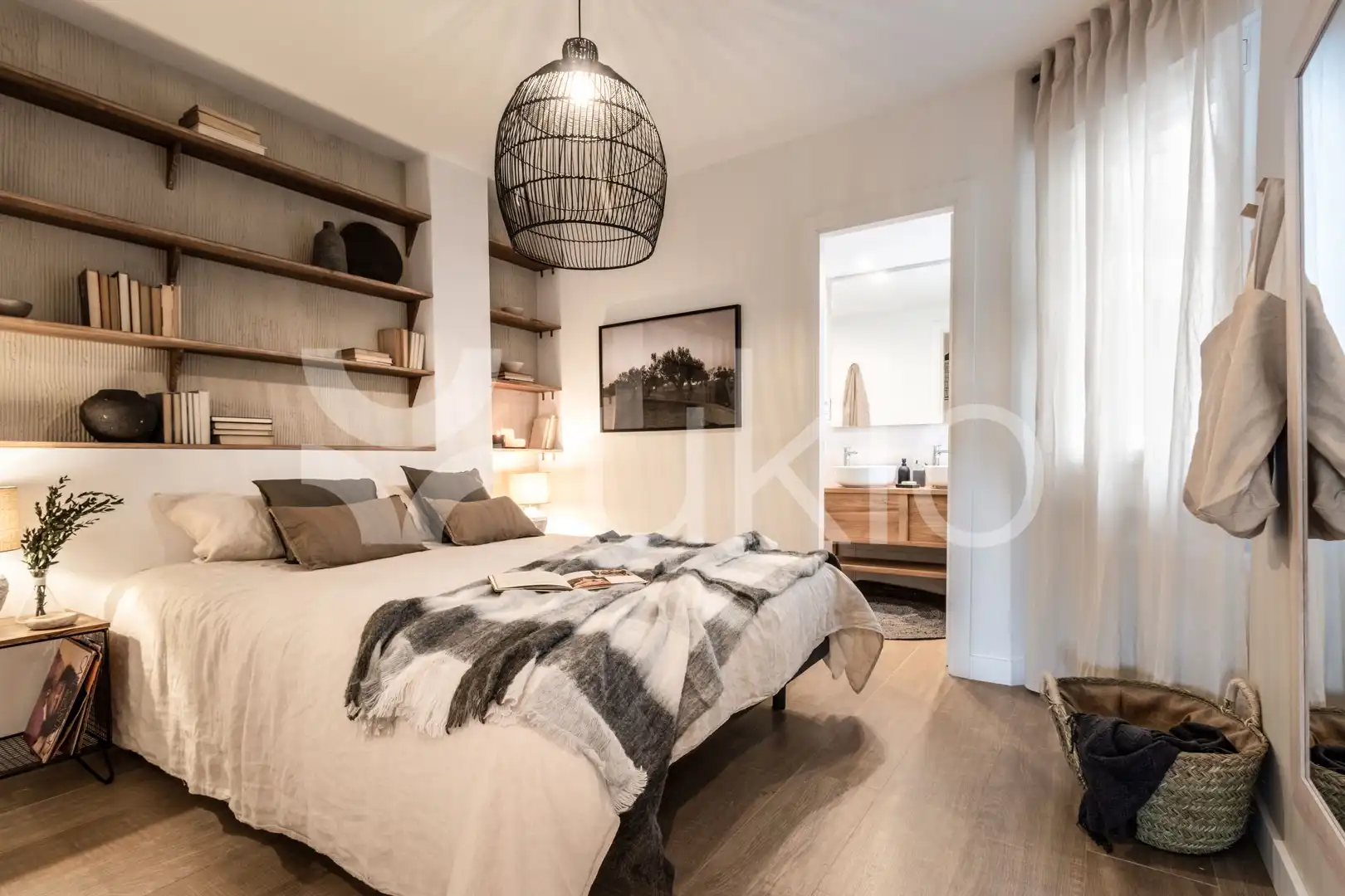 Bedroom of Apartments for rent in Madrid  with Air Conditioner, Furnished and Washing machine