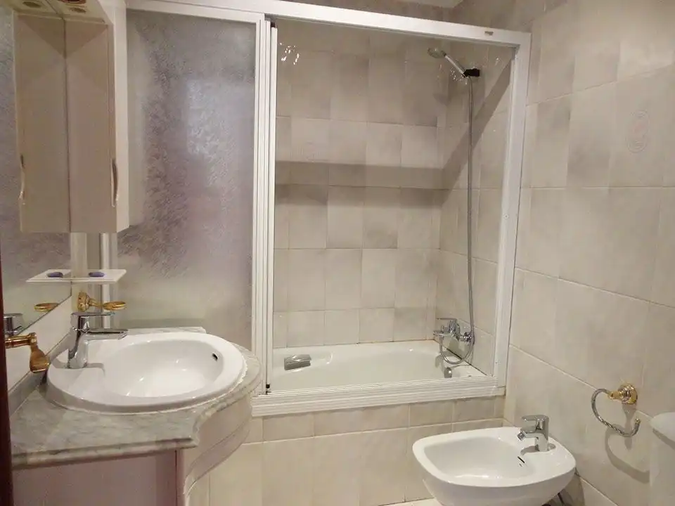 Bathroom of Flat for sale in Salas de los Infantes  with Heating, Terrace and Storage room