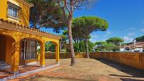 Jardí de Casa o xalet en venda en Chiclana de la Frontera amb Terrassa i Balcó