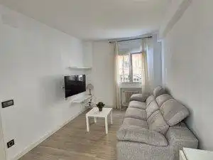 Planta baja en venta en De Fortunata Y Jacinta, 2, Cuatro Caminos - Azca
