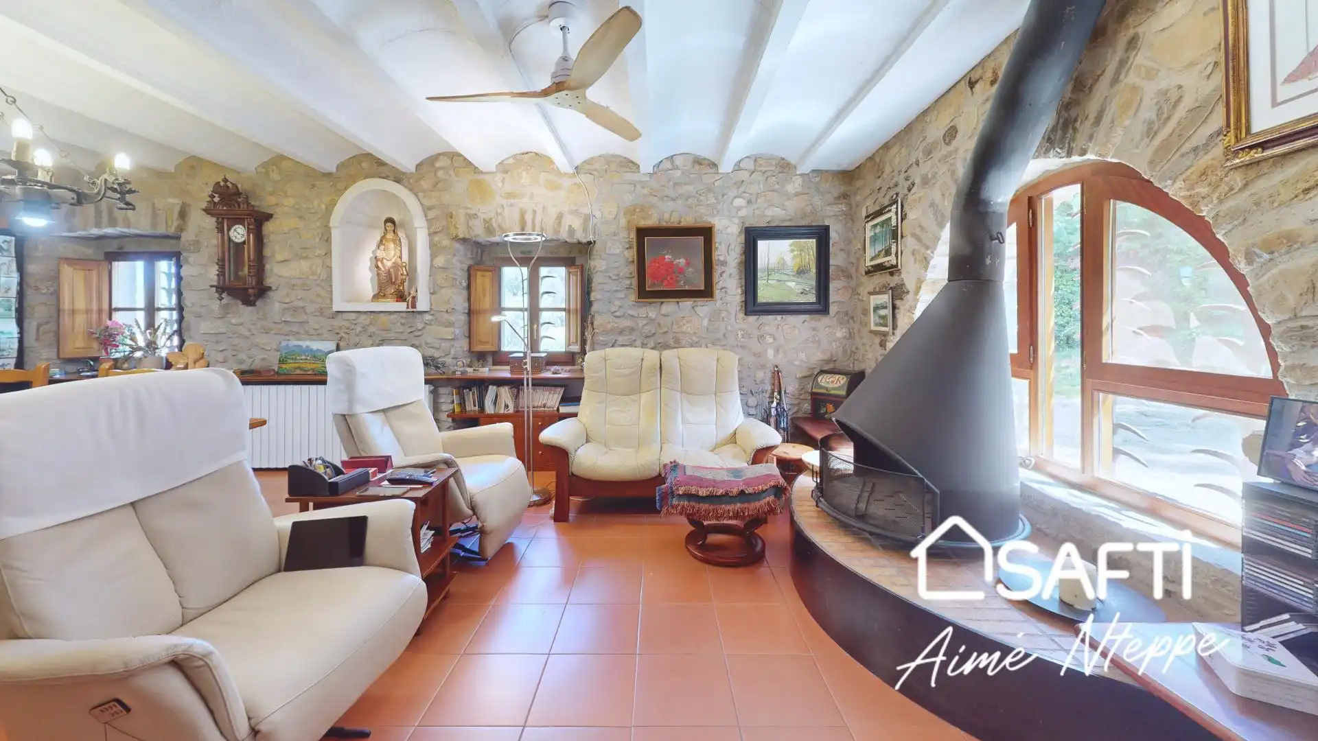 Country homes for sale in Palol de Revardit