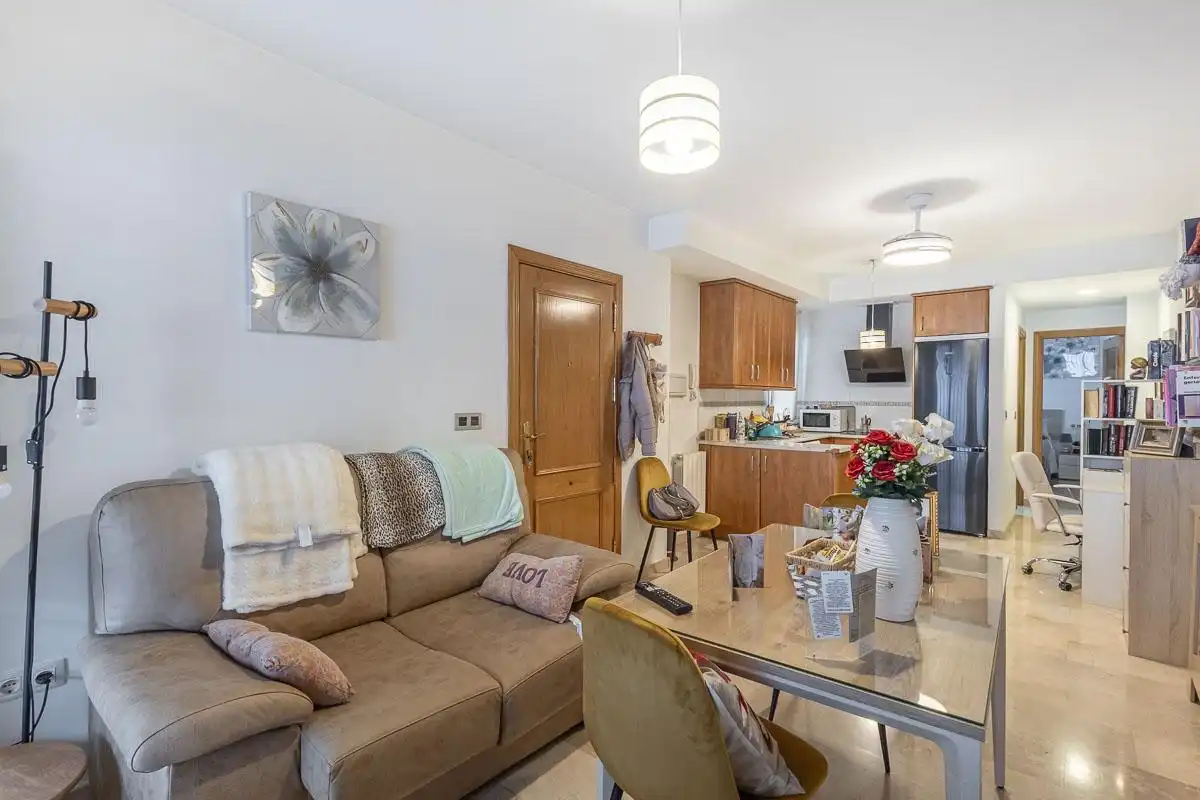Sala de estar de Planta baja en venta en Armilla con Aire acondicionado y Amueblado