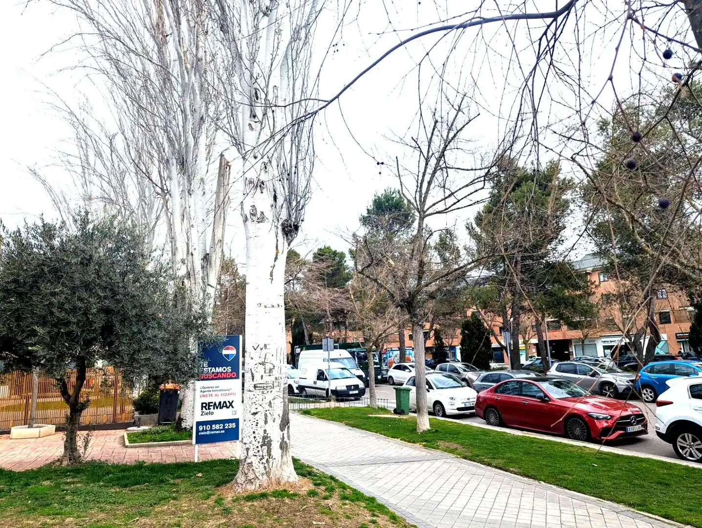 Garage for sale in Avenida Europa