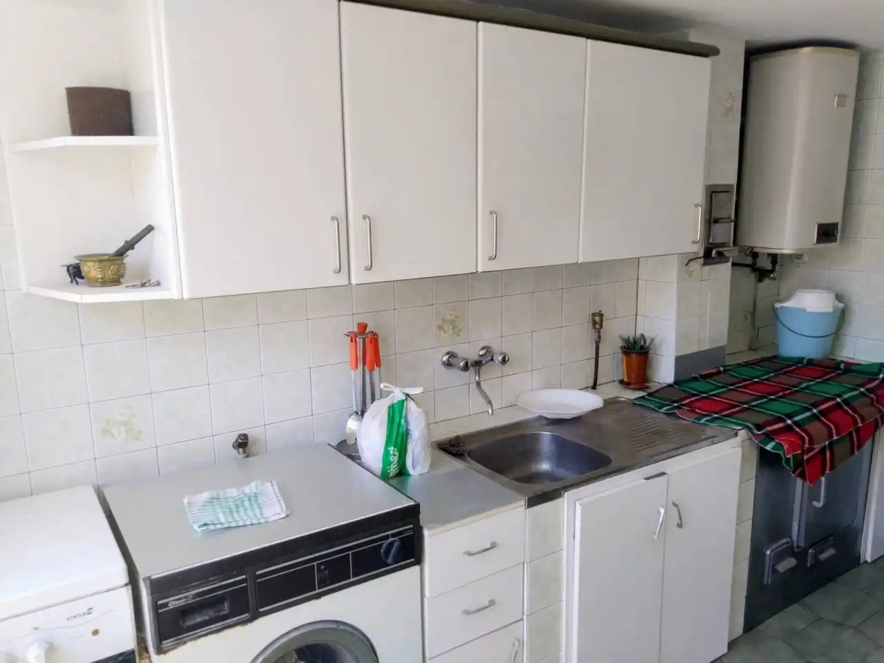 Küche von Wohnung zum Verkauf in Merindad de Cuesta-Urria mit Heizung, Abstellraum und Möbliert